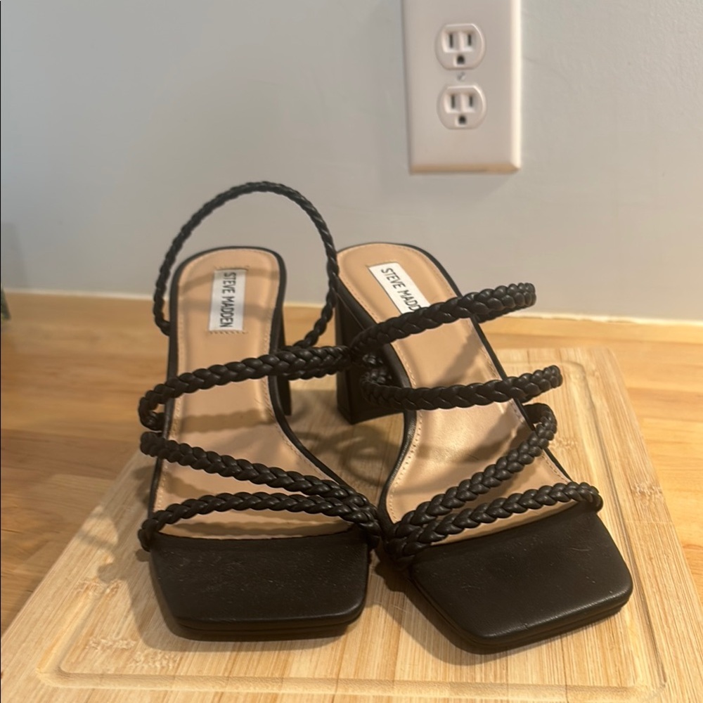 Steve Madden Black Heeled Sophistication